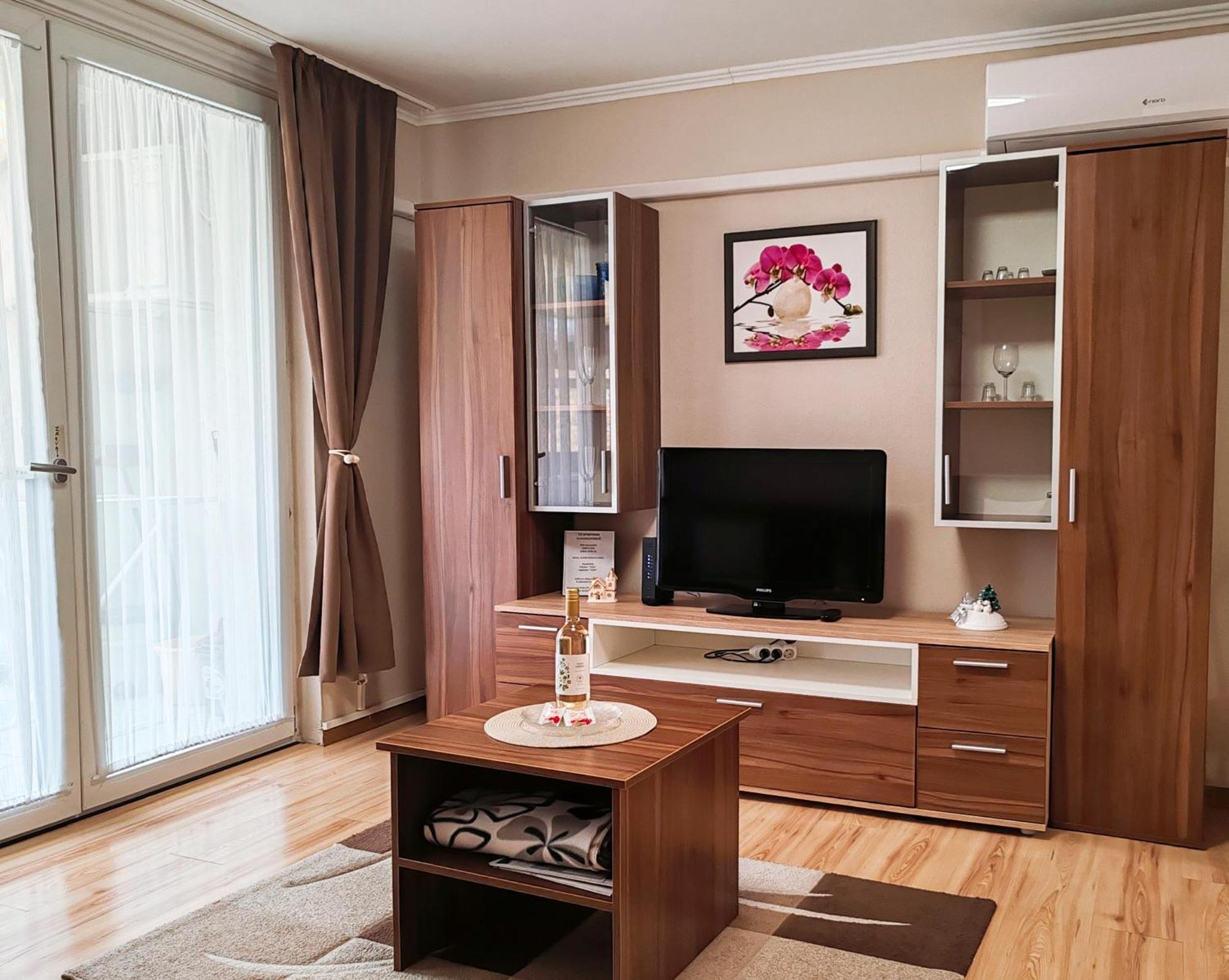 To Apartman Gunarasfuerdo Dombóvár الغرفة الصورة